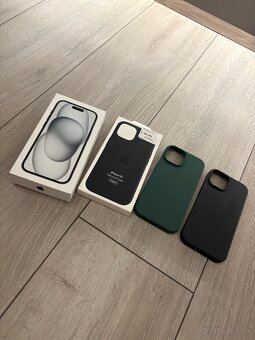 Apple iPhone 15 black 256gb - 9