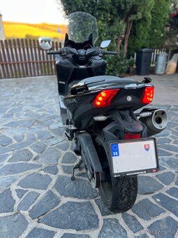Yamaha TMAX 530 - 100% stav, 11.000km - 9