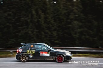 Predám Hondu Civic 6g K20 závodný špeciál - 9