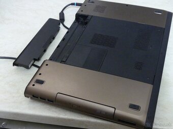 extra velky notebook Dell Vostro 3750 17", Win 11, i7, SSD - 9