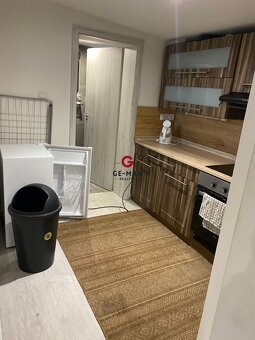     ZĽAVA 5000€   NOVOZREKONŠTRUOVANÁ POSCHODOVÁ CHA - 9