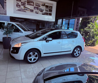 Peugeot 3008 1.6 Turbo Premium AT Pano. - 9