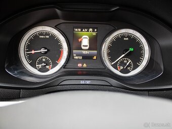 Škoda Karoq 1.6 TDI Style DSG - 9