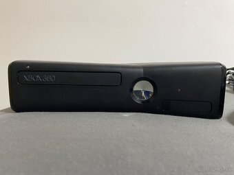 Xbox 360 - 9