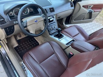 Volvo XC90 2,4 D5 AWD manuál - 9