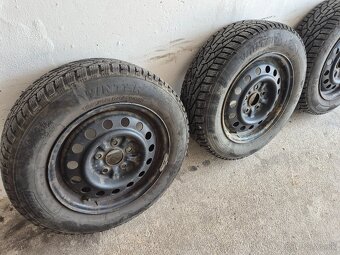 Predam pneu s diskami 195/65/r15 roztec 5x114,3 - 9