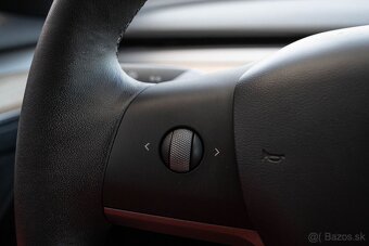 Tesla Model 3 - 9
