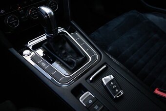 Volkswagen Passat Variant - 9