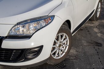 Renault Mégane 1.6 16V Expression - 9