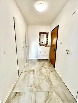 REZERVOVANÉ | 2 izbový byt v srdci Považskej Bystrice - 9