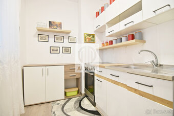 • REZERVOVANÉ • 1 izb. byt, 40 m2, Rekonštrukcia, sídl. Druž - 9