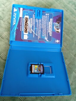 The Sly Trilogy ps vita hra - 9