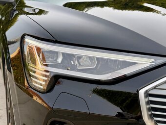 AUDI E-Tron S-line Quattro,230KW/313PS,PANO,KOZA,KAM,MATRIX - 9