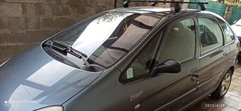 Predám Citroen Xsara Picasso 1,6 benzín - 9