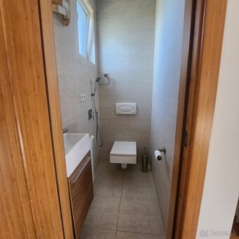 Prenájom-Rodinné domy 150m2, 200m2, 350m2 - Nové mesto - 9