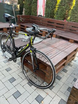 Predam cestny bicykel Giant - 9