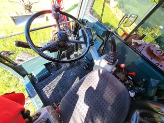 Predam kolesovy bager Yanmar B50W - 9