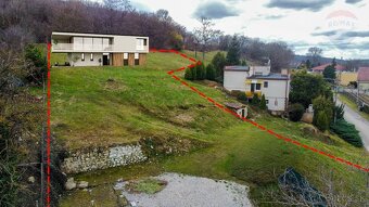 NA PREDAJ: Pozemok Podhorany 1403 m2 - 9