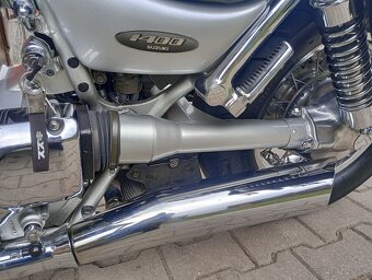 VYMENÍM//PREDÁM Suzuki Intruder 1400 - 9