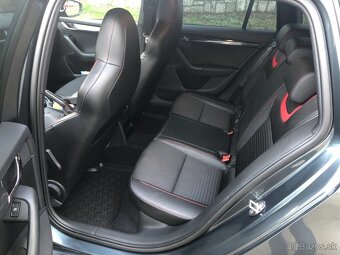 ŠKODA Octavia III Combi 2.0 TDI RS (DSG) - 9
