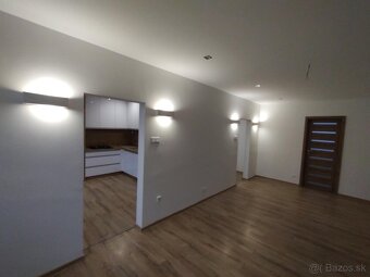 Nasťahuj sa Novozekonštruovaný 3 izbový byt na VII. sídlisku - 9