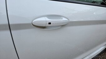 Ford Fiesta 1.6 ST - 9