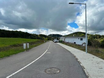 Stavebny pozemok 727m2 - Tulská - pre rodinny dom na predaj - 9
