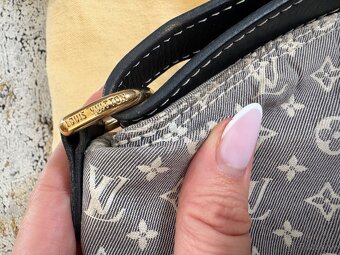 Kabelka Louis Vuitton z limitovanej edicie - 9