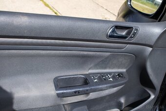 Volkswagen GOLF 1,9 TDI 77kw MT5 Trendline - 9