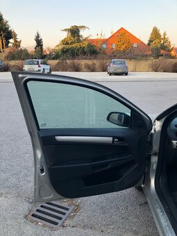 Opel Astra Caravan 1.7 CDTi , SK AUTO - 9