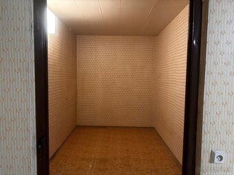 Veľkometrážny 3,5 izbový byt Trenčín - 9