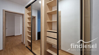 2 izbový byt na skvelom mieste, M. Mišíka, Prievidza - 9