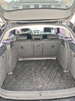 Škoda Octavia 2.0 TDI CR DSG 2012 - 9