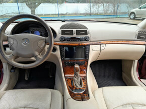 Mercedes-Benz E320  --4 matic--kup.v SR--ELEGANCE-- - 9