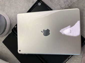 iPhone 13 mini - 9