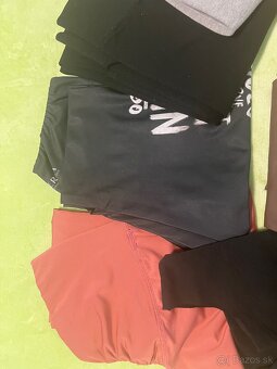 Balík dámskeho oblečenia - 9