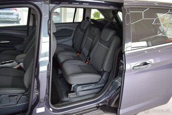 Ford C-MAX 1,6 i Titanium,7míst,NAVIGACE - 9