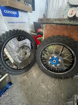 husqvarna FE 350 TP SPZ TOP STAV - 9