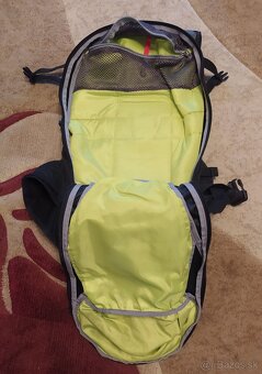 CamelBak - 9