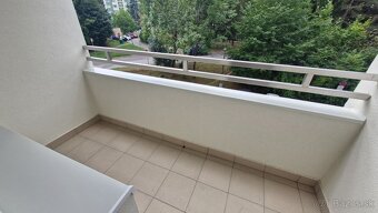 PRENÁJOM, 2 - izbový zariadený byt Banská Bystrica - Fončord - 9