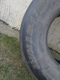 385/65 r22,5 BF goodrich - 9