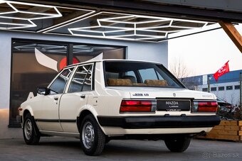 Mazda 323 1.5 GL AT - 9