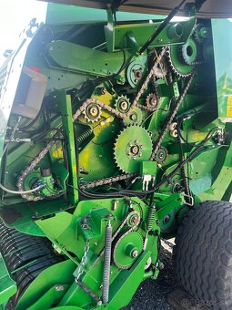 Lis / balikovač John Deere F440N - 9