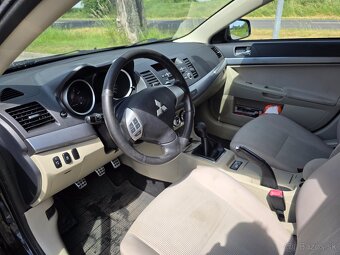 Mitsubishi Lancer 1.6 MIVEC Invite - 9