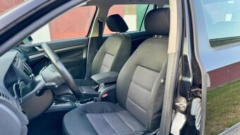 Škoda Octavia II 1.9 TDi Combi Elegance - 9