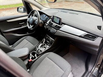 BMW 218D ACTIVETOURER BOHATÁ VÝBAVA 2021 - 9