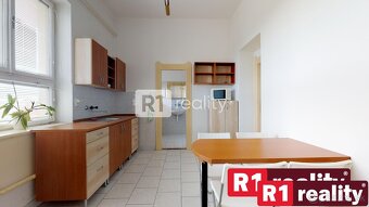 Administratívne, skladovacie priestory / Horná Streda pri Pi - 9