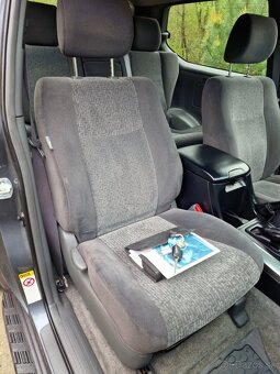 Toyota Landcruiser 3.0 D-4D 4X4 UZÁVIERKA VEĽMI ZACHOVALÉ - 9