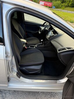 Ford Focus Kombi 1.5 EcoBoost ST Line - 9