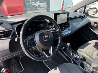 Toyota Corolla Combi TS 1.8 Hybrid e-CVT Executive, Pôvodný - 9